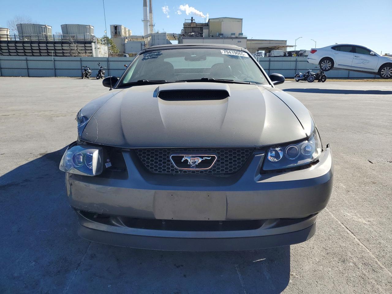 2004 Ford Mustang gt