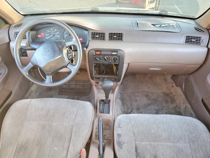 1997 Nissan Sentra Base