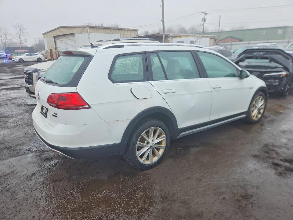 2017 Volkswagen Golf Alltrack s
