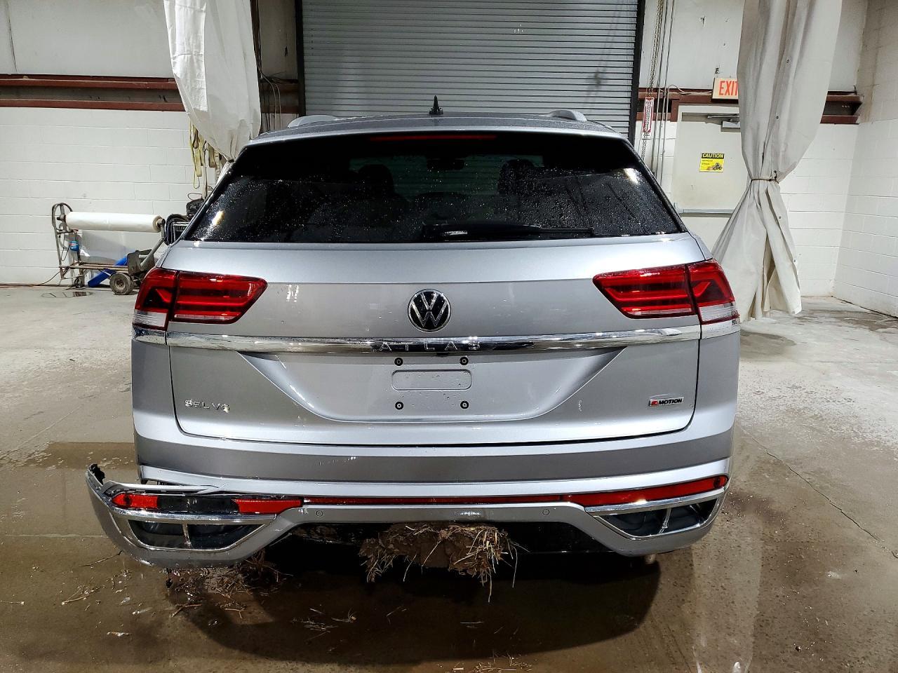 2022 Volkswagen Atlas Cross Sport sel Premium R-line