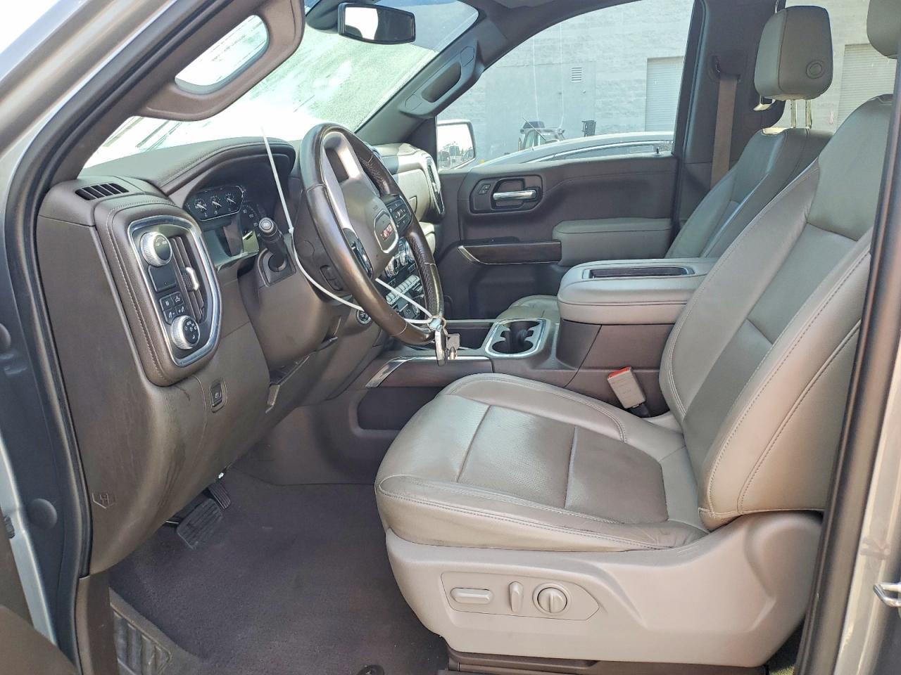 2020 GMC Sierra C1500 slt