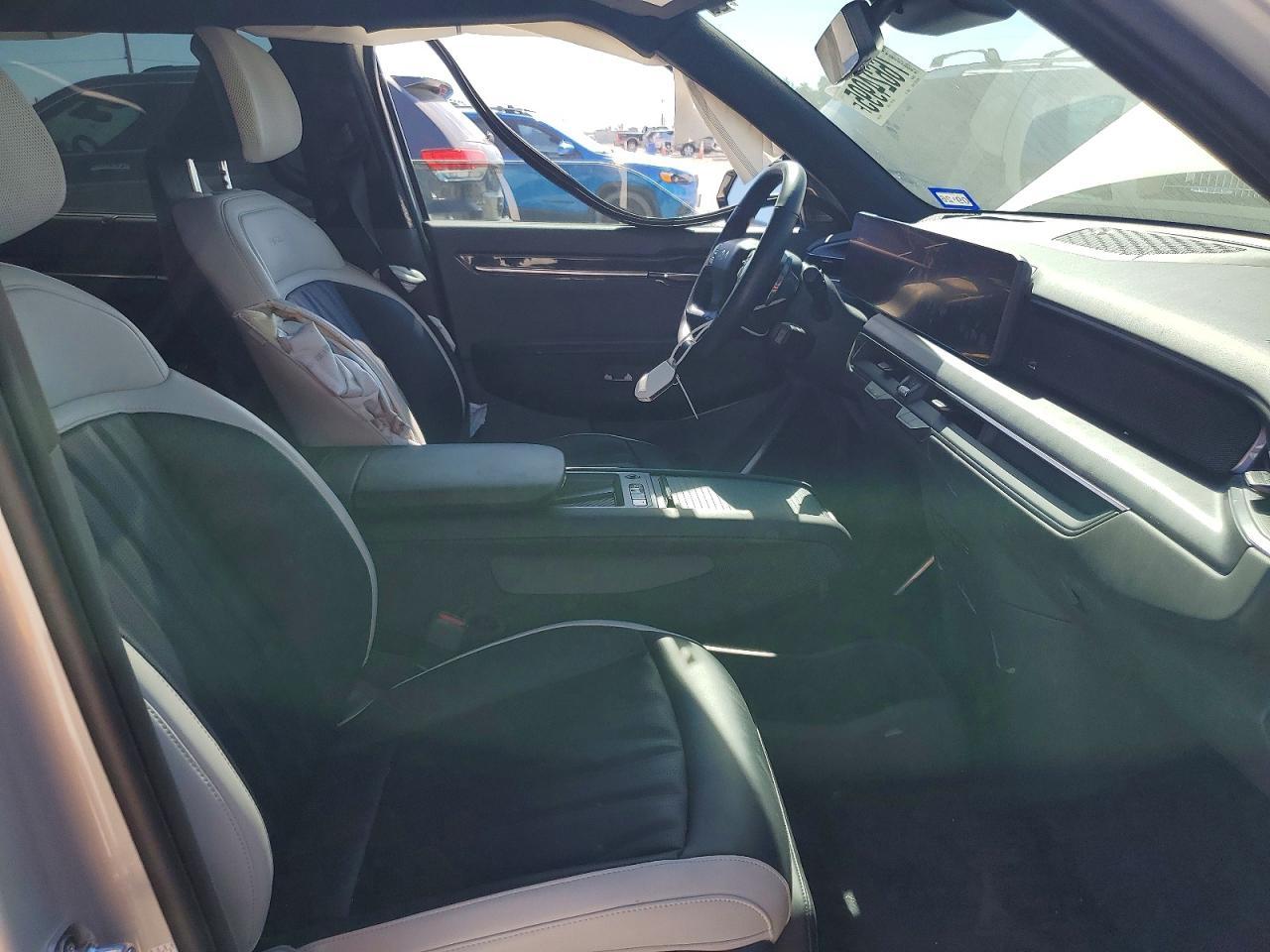 2024 KIA EV9