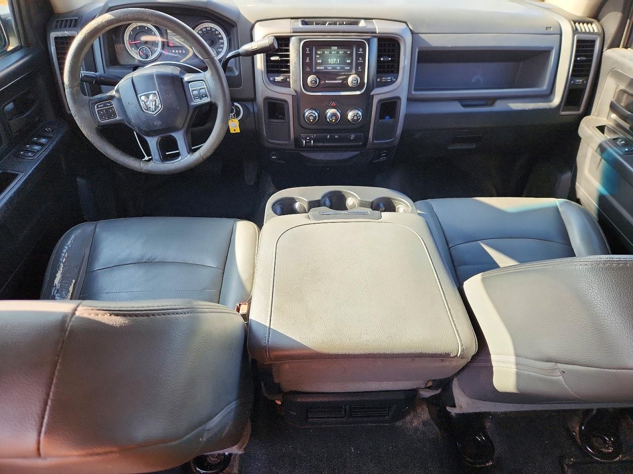 2016 Dodge RAM 2500 ST