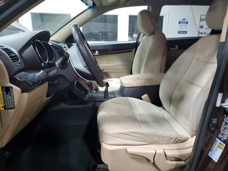 2011 KIA Sorento lx