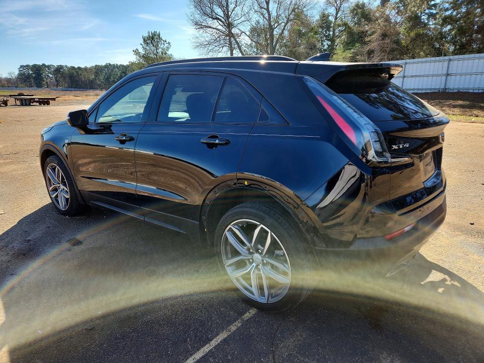 2023 Cadillac XT4 Sport