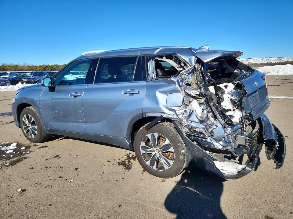 2020 Toyota Highlander xle