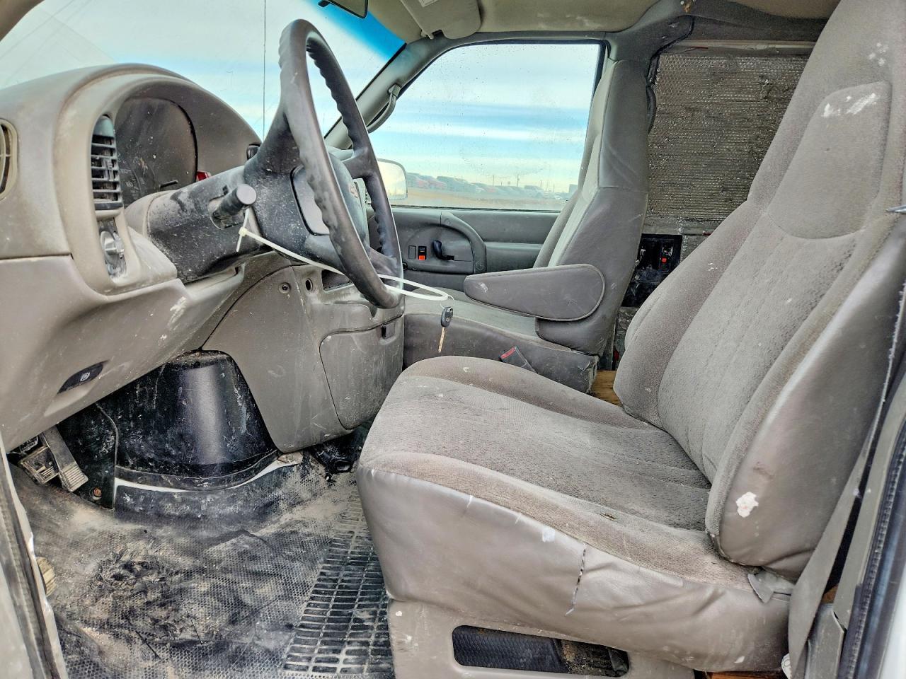 2005 Chevrolet Astro Delivery Van