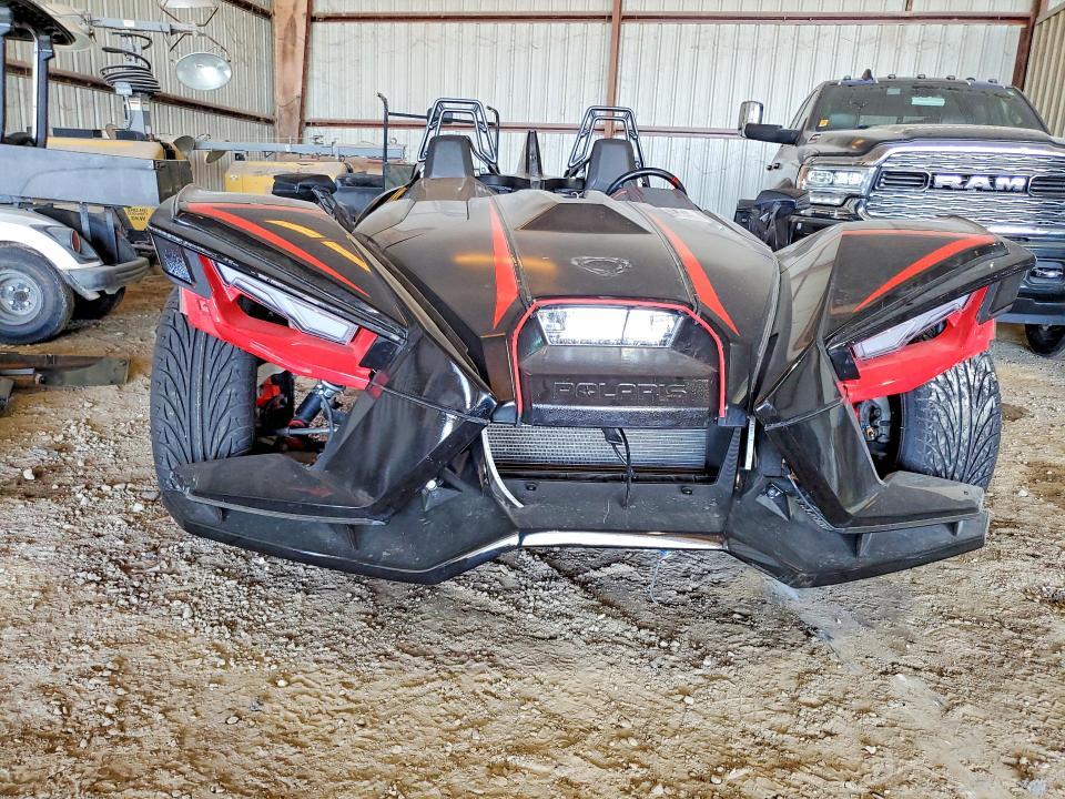 2020 Polaris Slingshot r