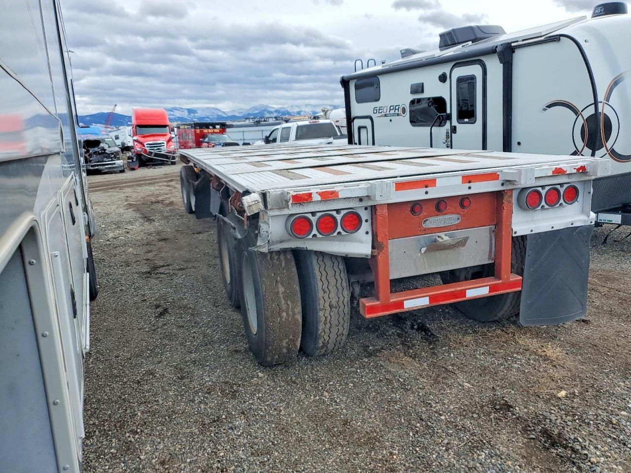 2004 Western Trailers 2004 Western Flatbed Trailer