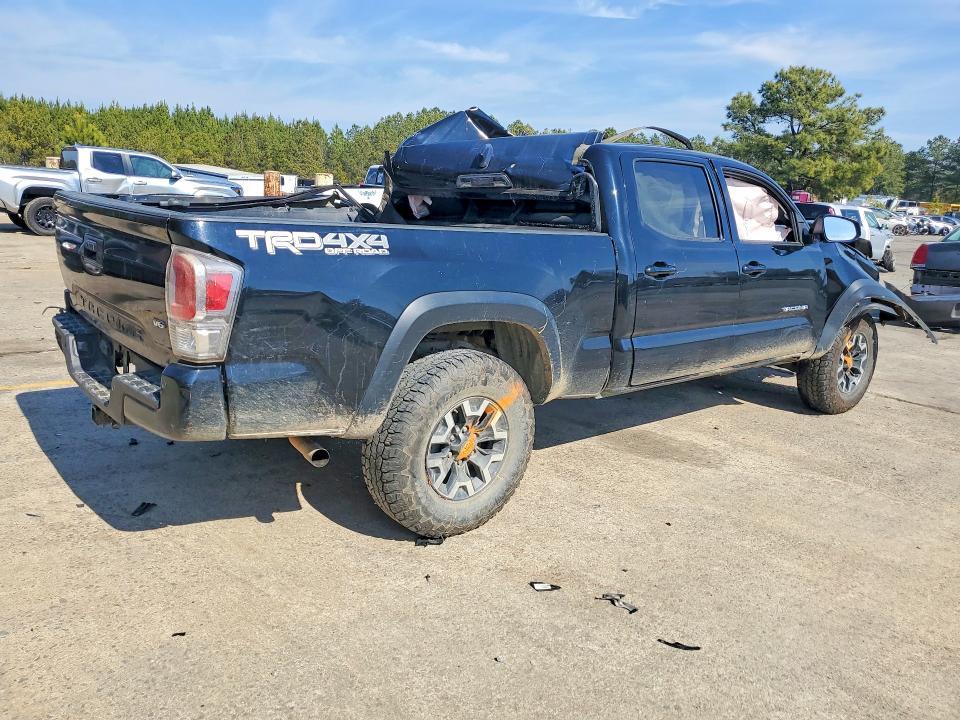2022 Toyota Tacoma trd Off-road