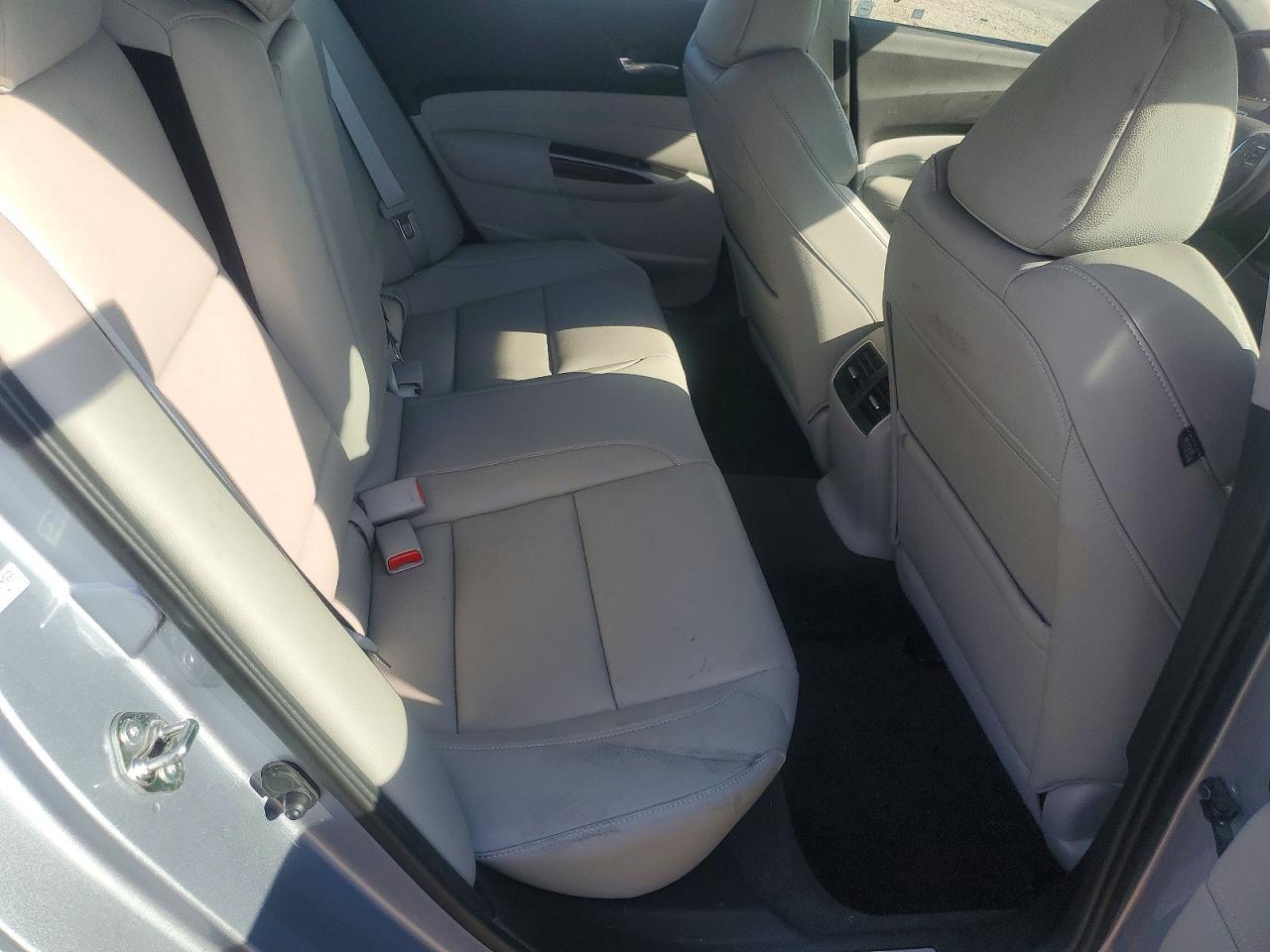 2015 Acura TLX