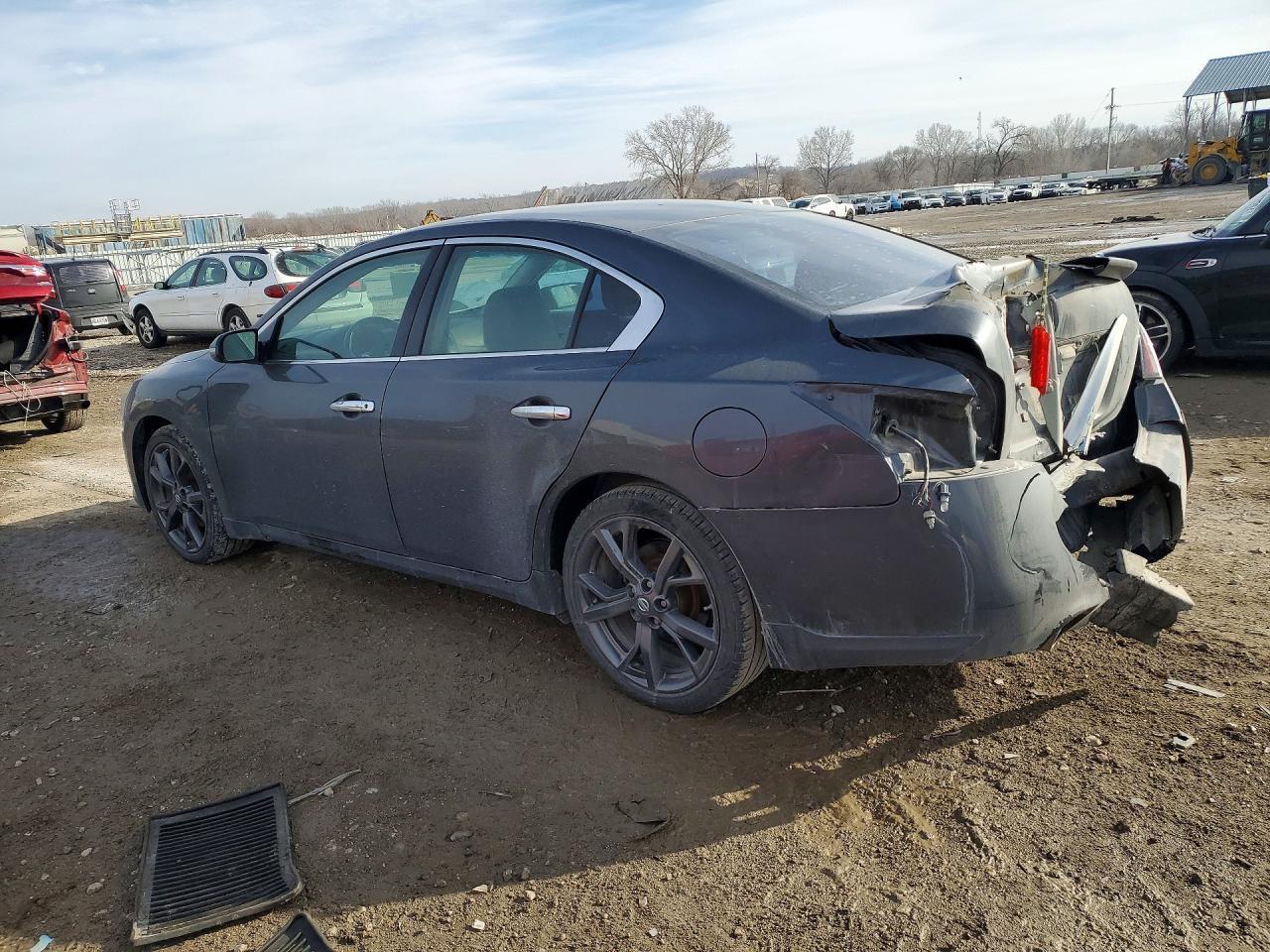 2013 Nissan Maxima s