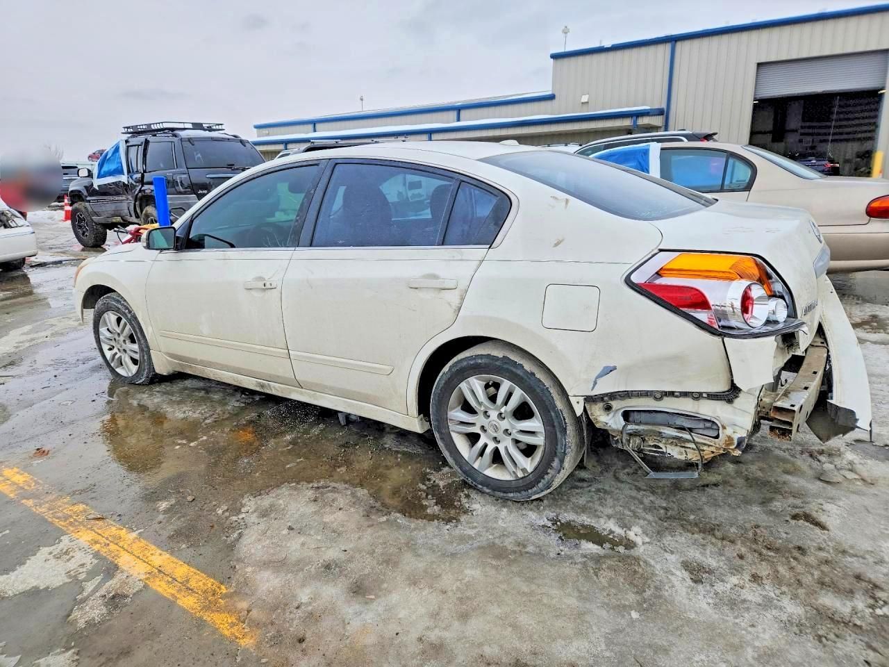 2012 Nissan Altima Base