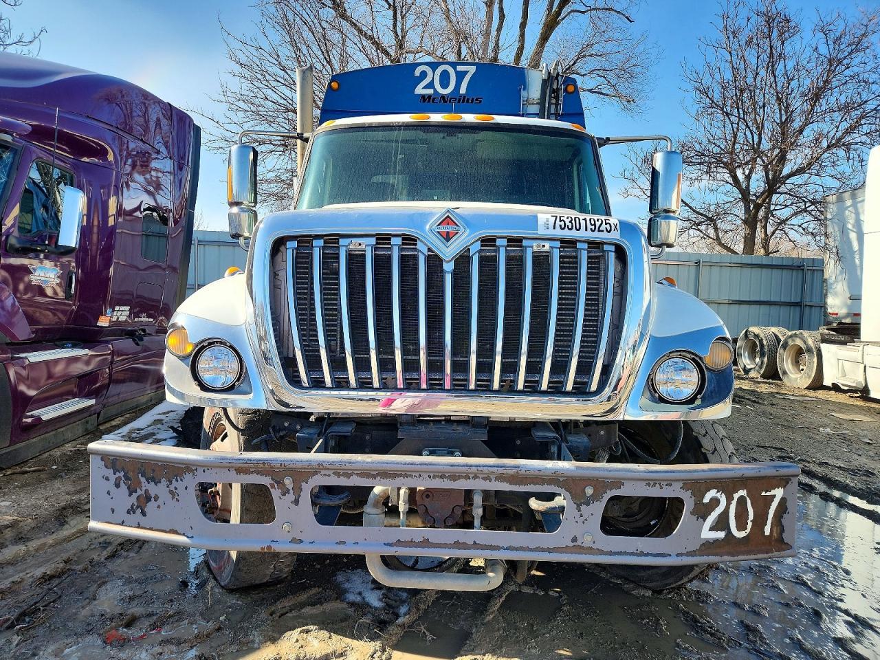 2008 Intl 7400 Refuse Truck