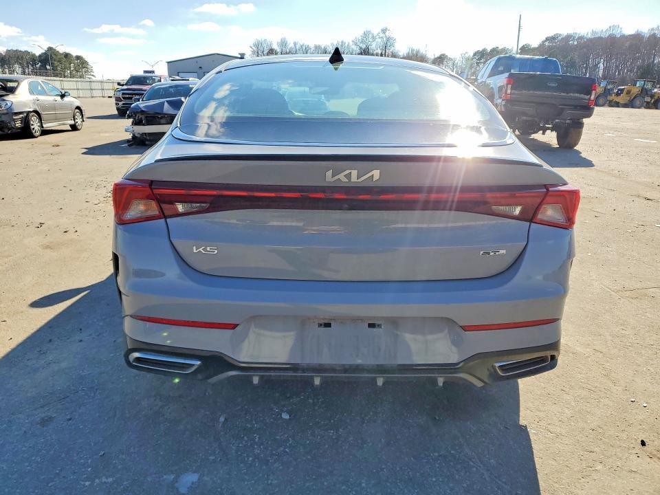 2024 KIA K5 gt Line