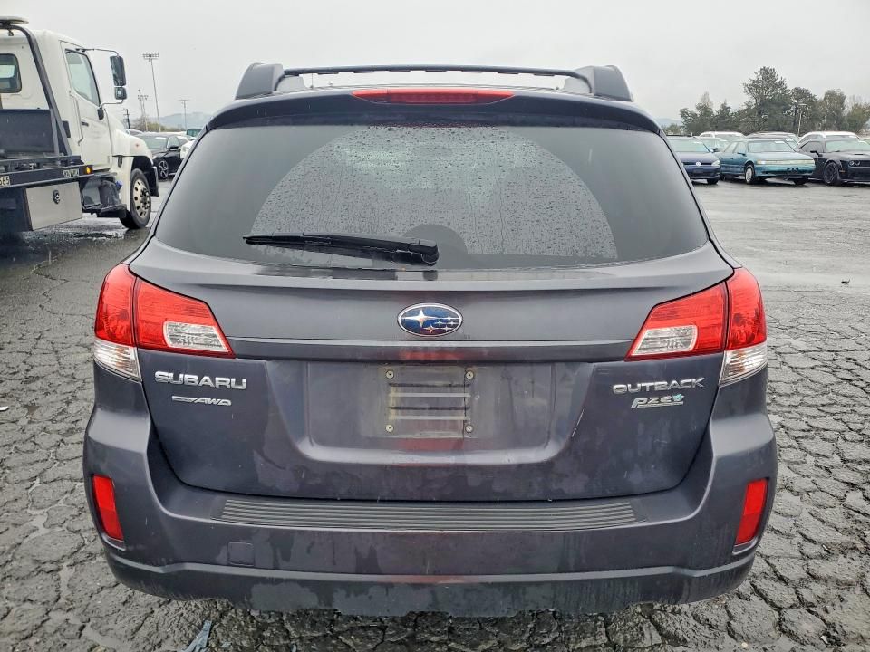 2010 Subaru Outback 2.5i Limited