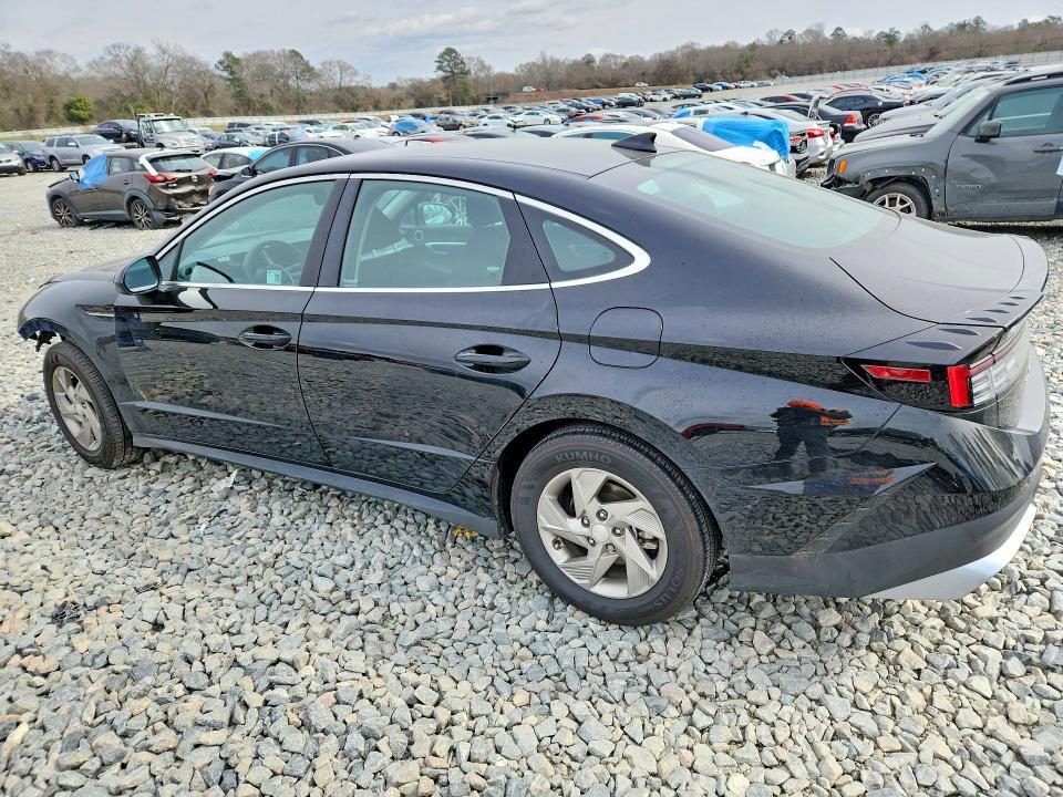 2025 Hyundai Sonata se