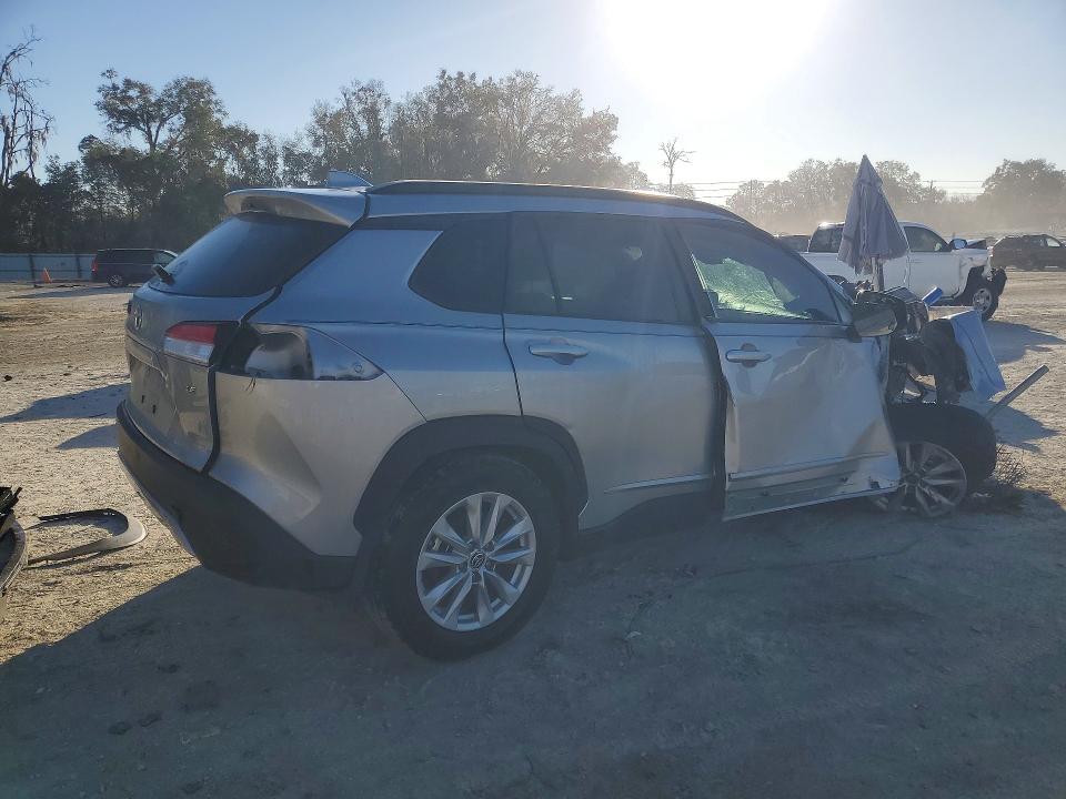 2024 Toyota Corolla Cross le
