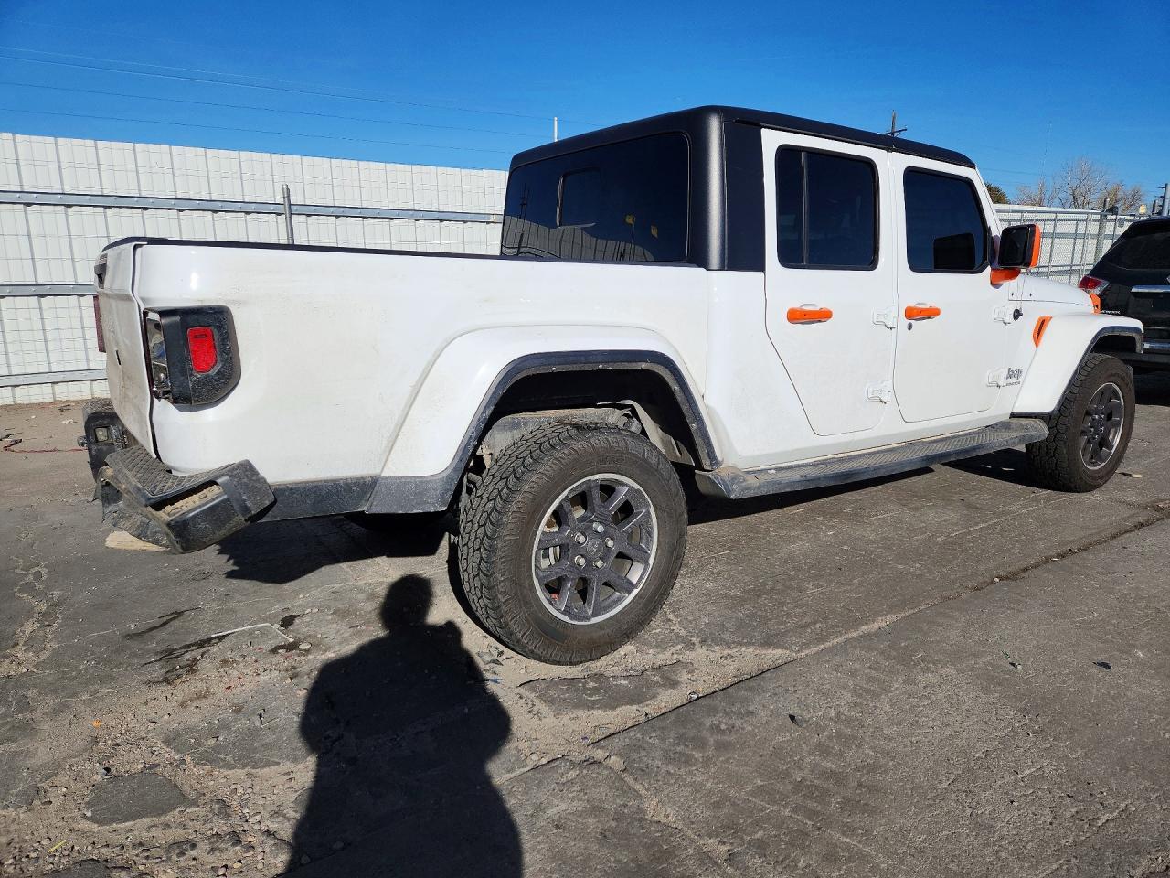 2022 Jeep Gladiator Overland