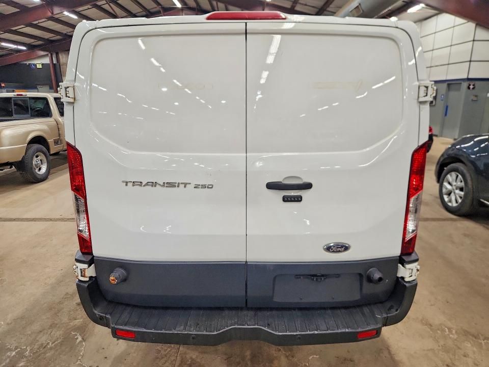 2015 Ford Transit T-250
