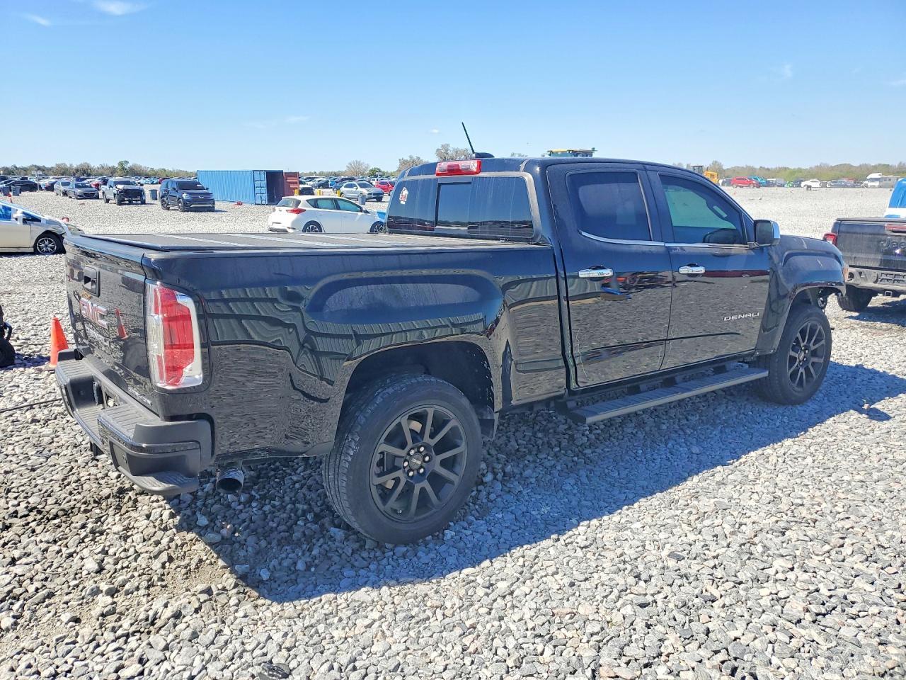 2022 GMC Canyon Denali