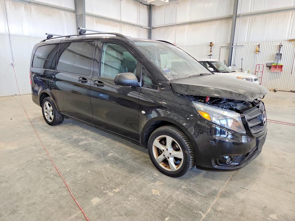 2016 Mercedes-Benz Metris