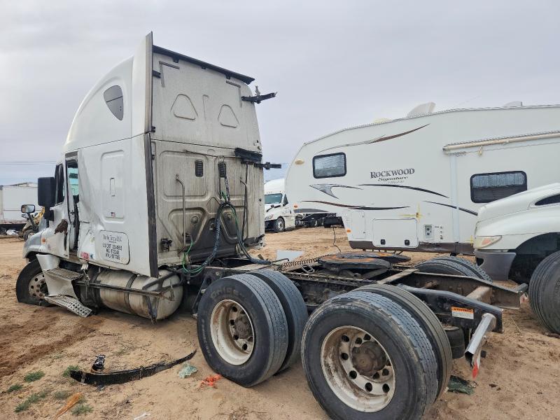 2016 Freigliner 2016 Freightliner Cascadia 125 Semi Truck