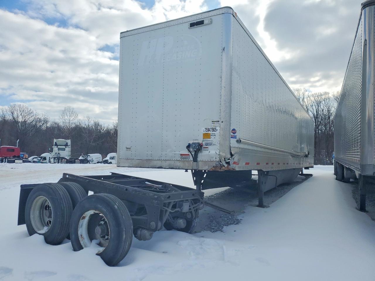 2025 Utility VS2DX DRY Van Trailer