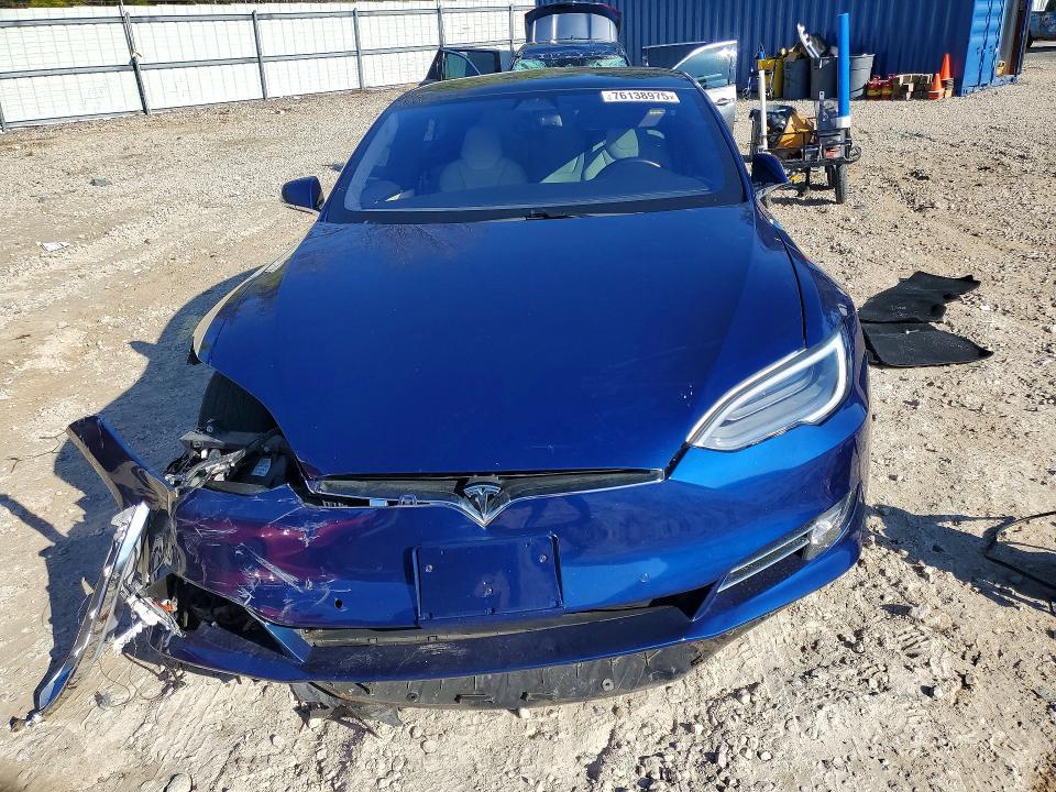 2020 Tesla Model s