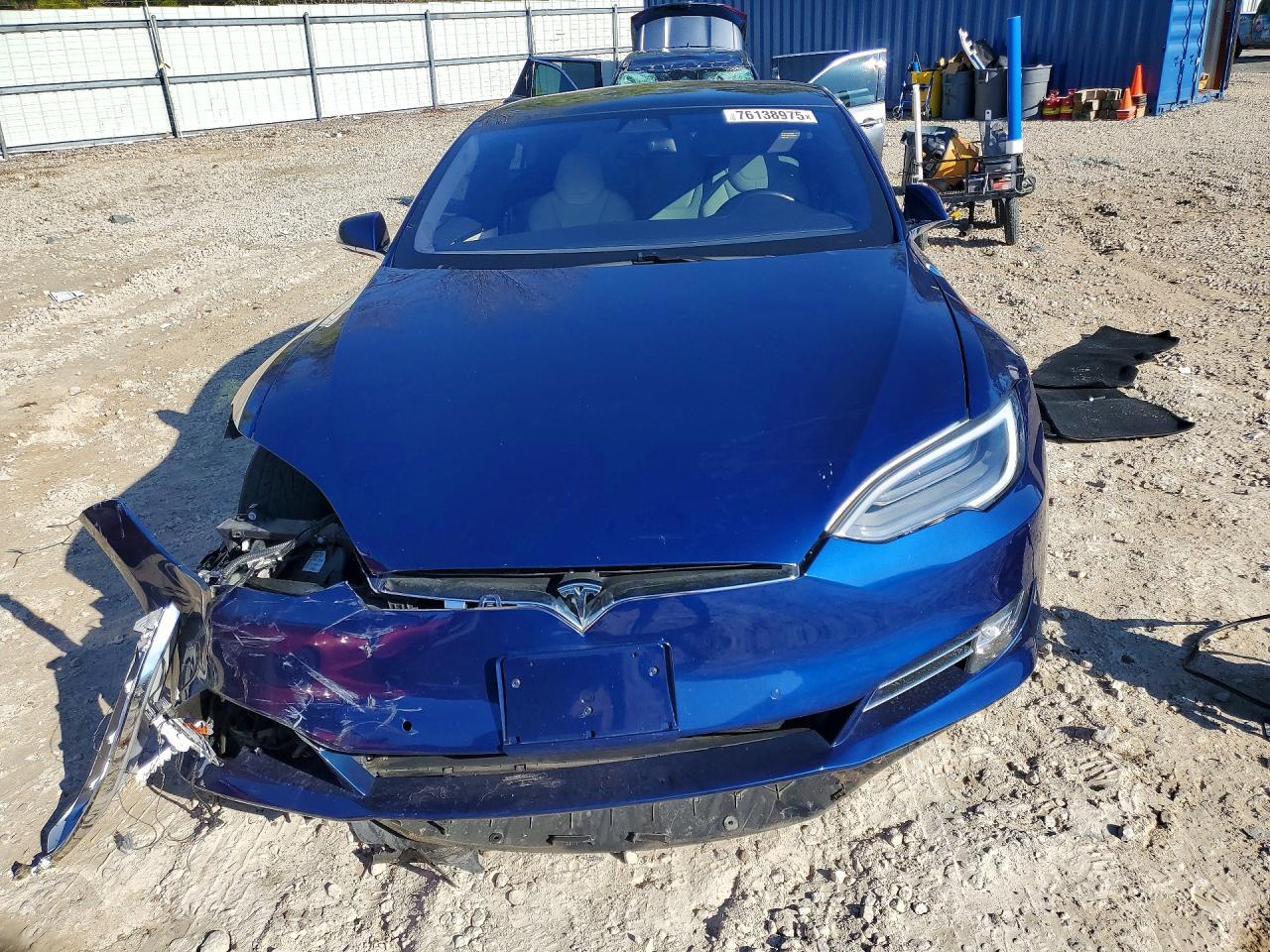 2020 Tesla Model s