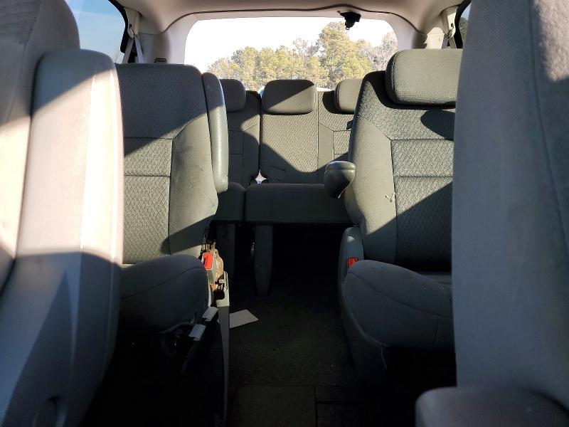 2009 Chrysler Town & Country lx