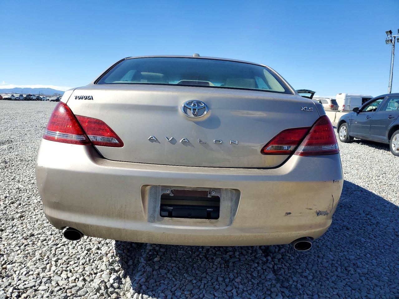 2009 Toyota Avalon xls