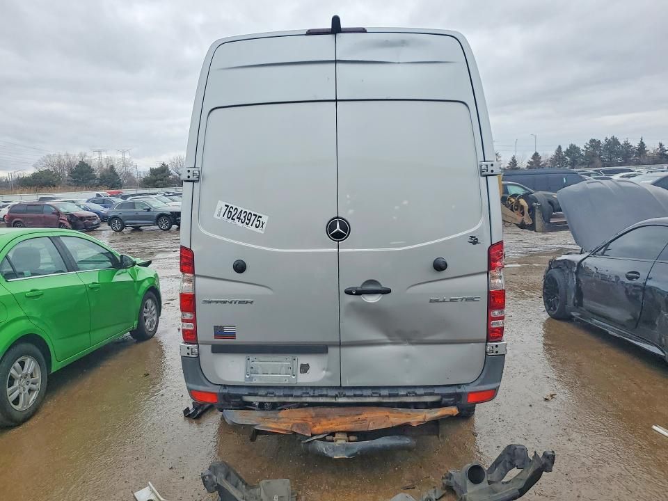 2015 Mercedes-Benz Sprinter 2500