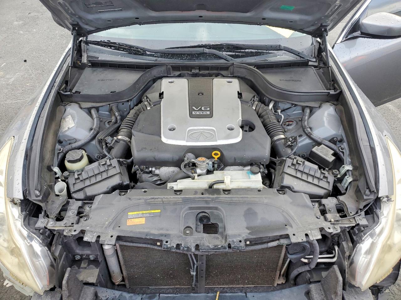 2010 Infiniti G37