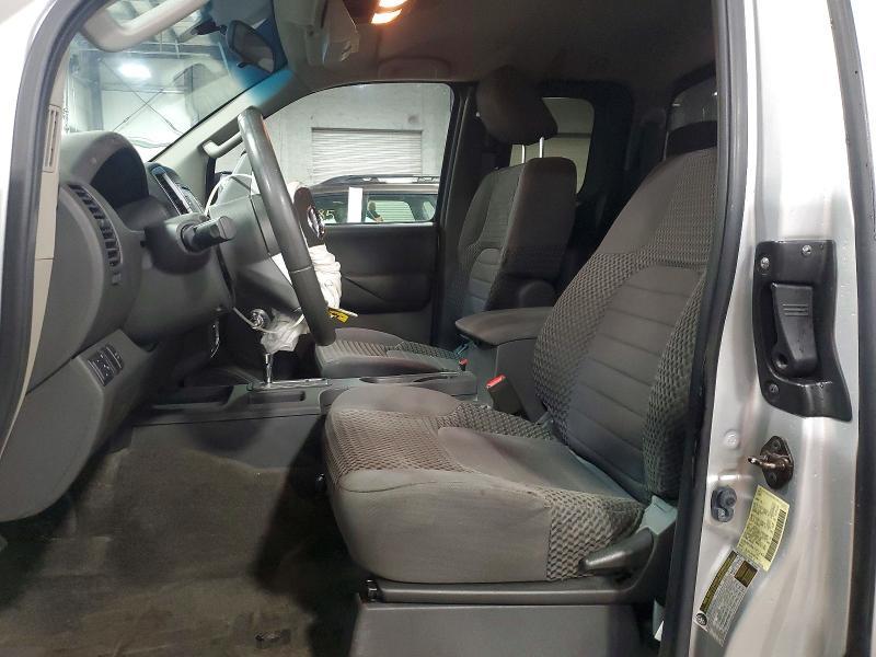 2013 Nissan Frontier sv V6