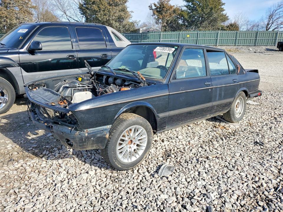 1988 BMW M5