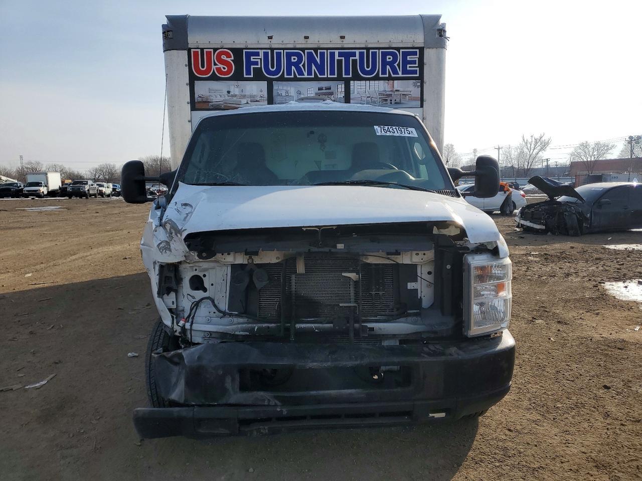 2018 Ford E350 BOX Truck