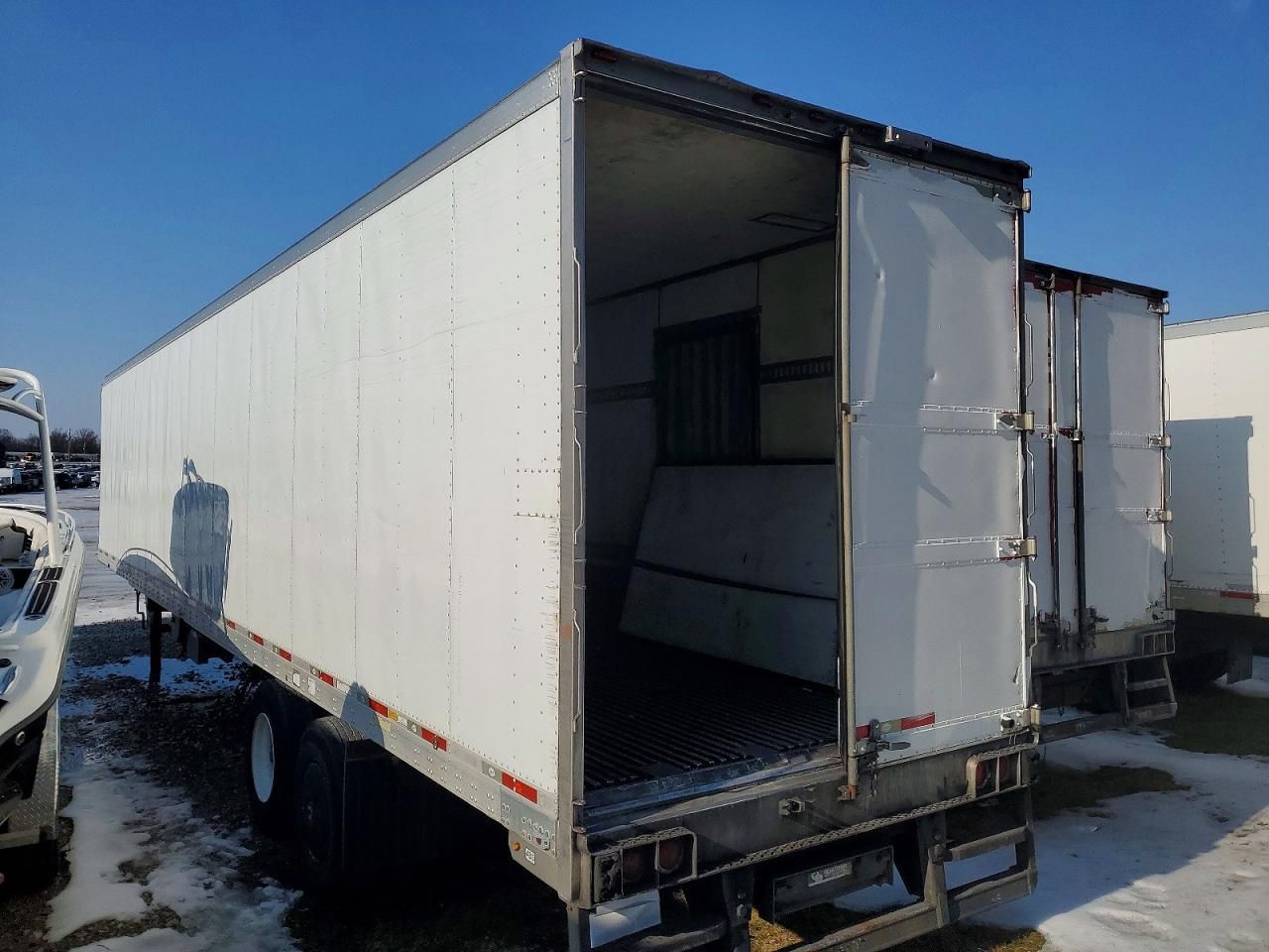 2016 Utility VS2RA Refrigerated Van Trailer