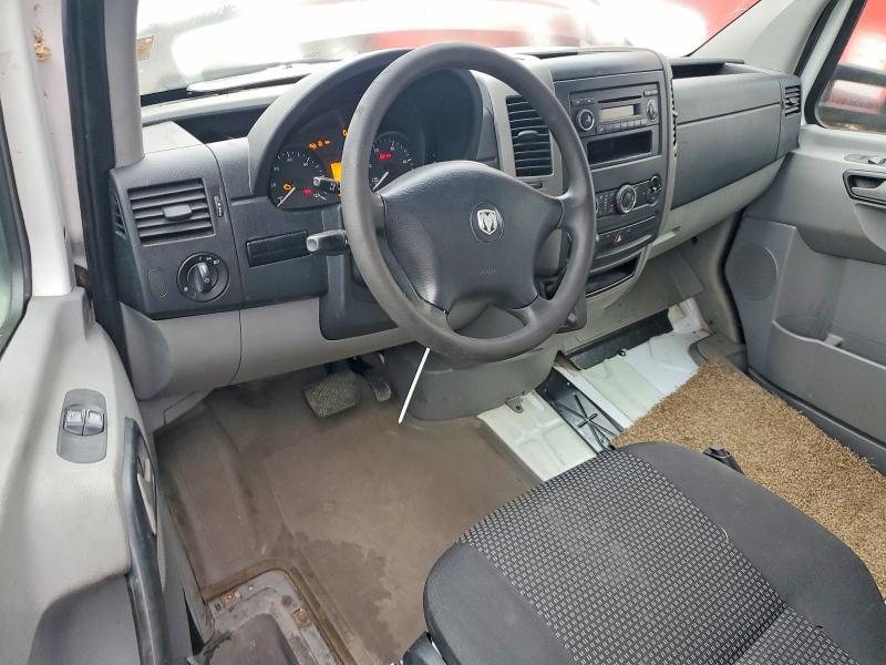 2007 Dodge Sprinter 3500 box Truck