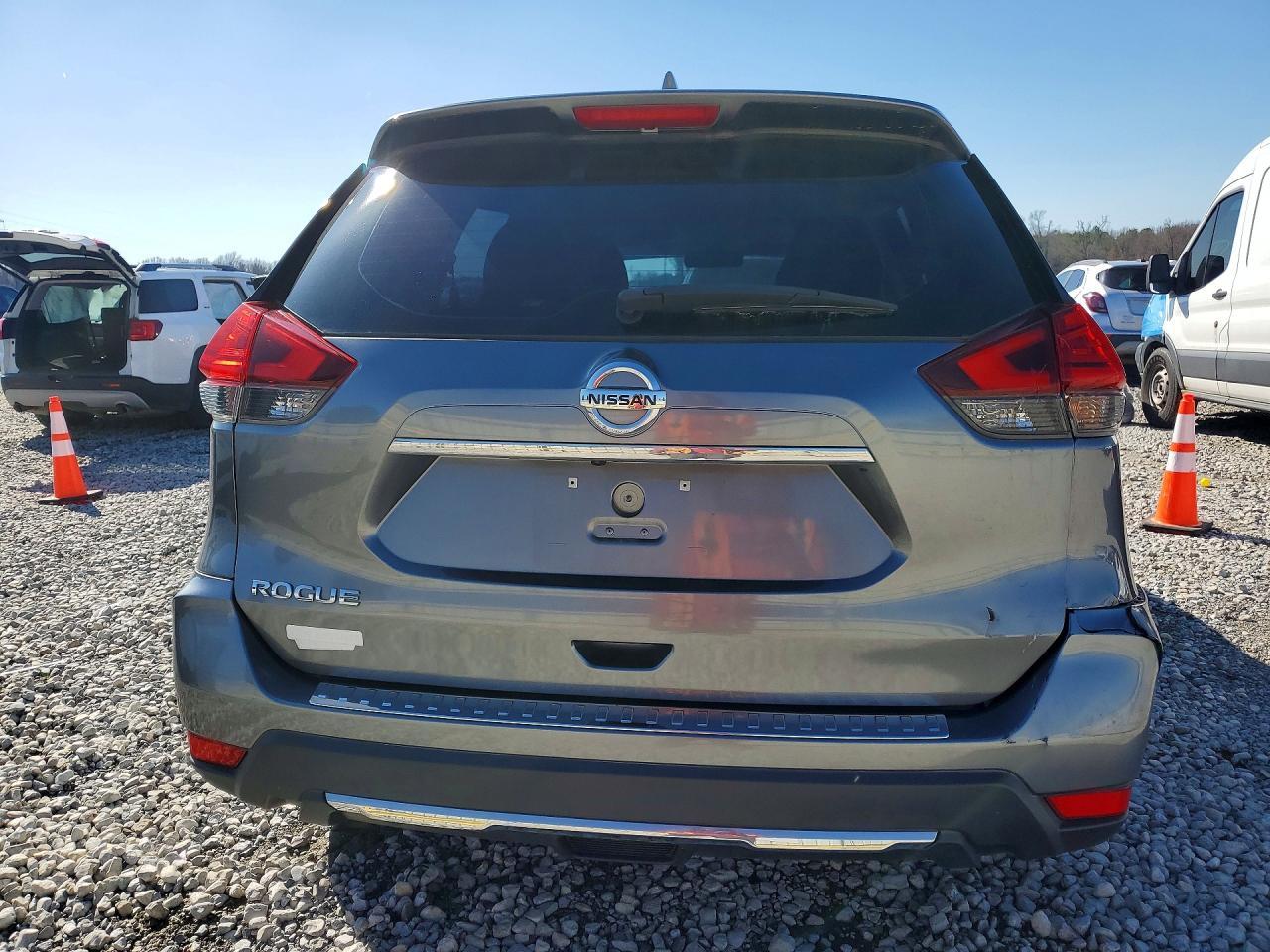 2017 Nissan Rogue s