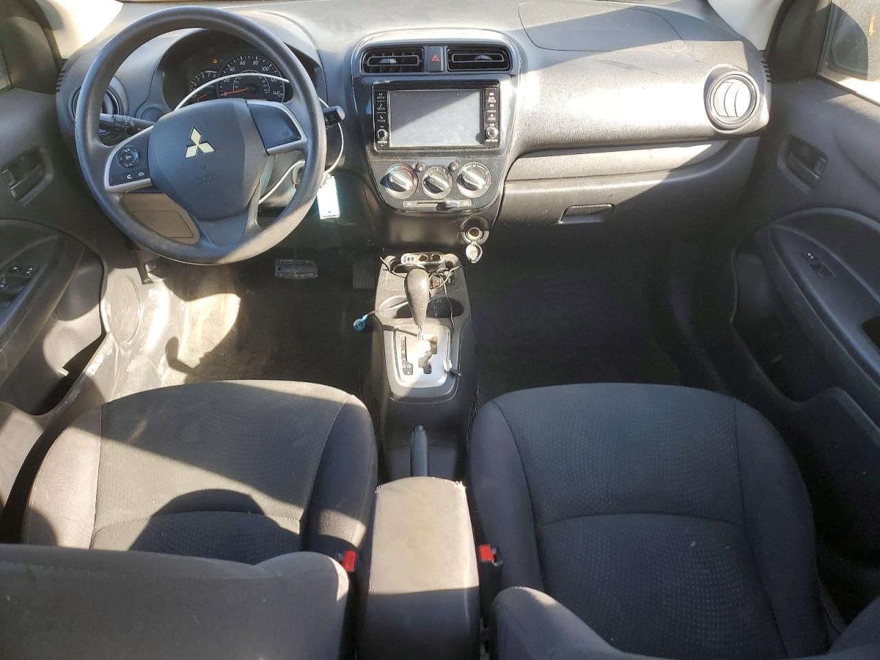 2018 Mitsubishi Mirage G4 es