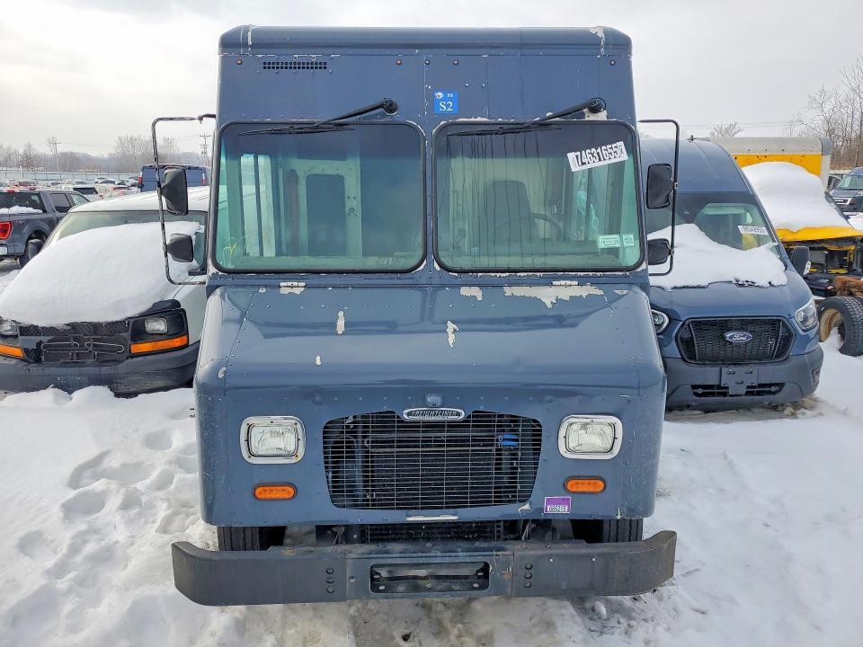 2021 Freightliner Chassis m Line Walk-in van