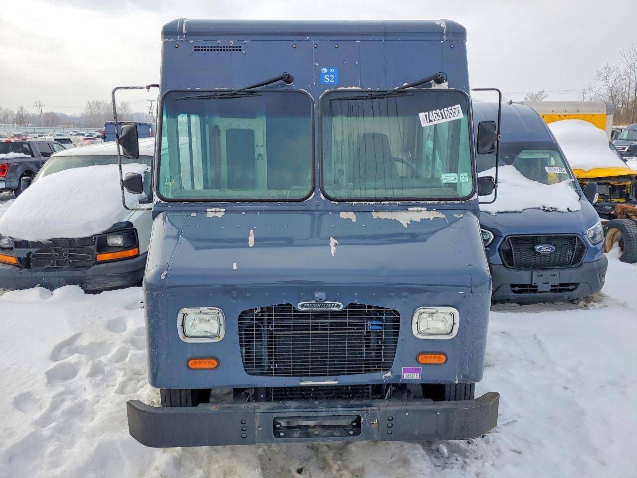 2021 Freightliner Chassis M Line WALK-IN Van