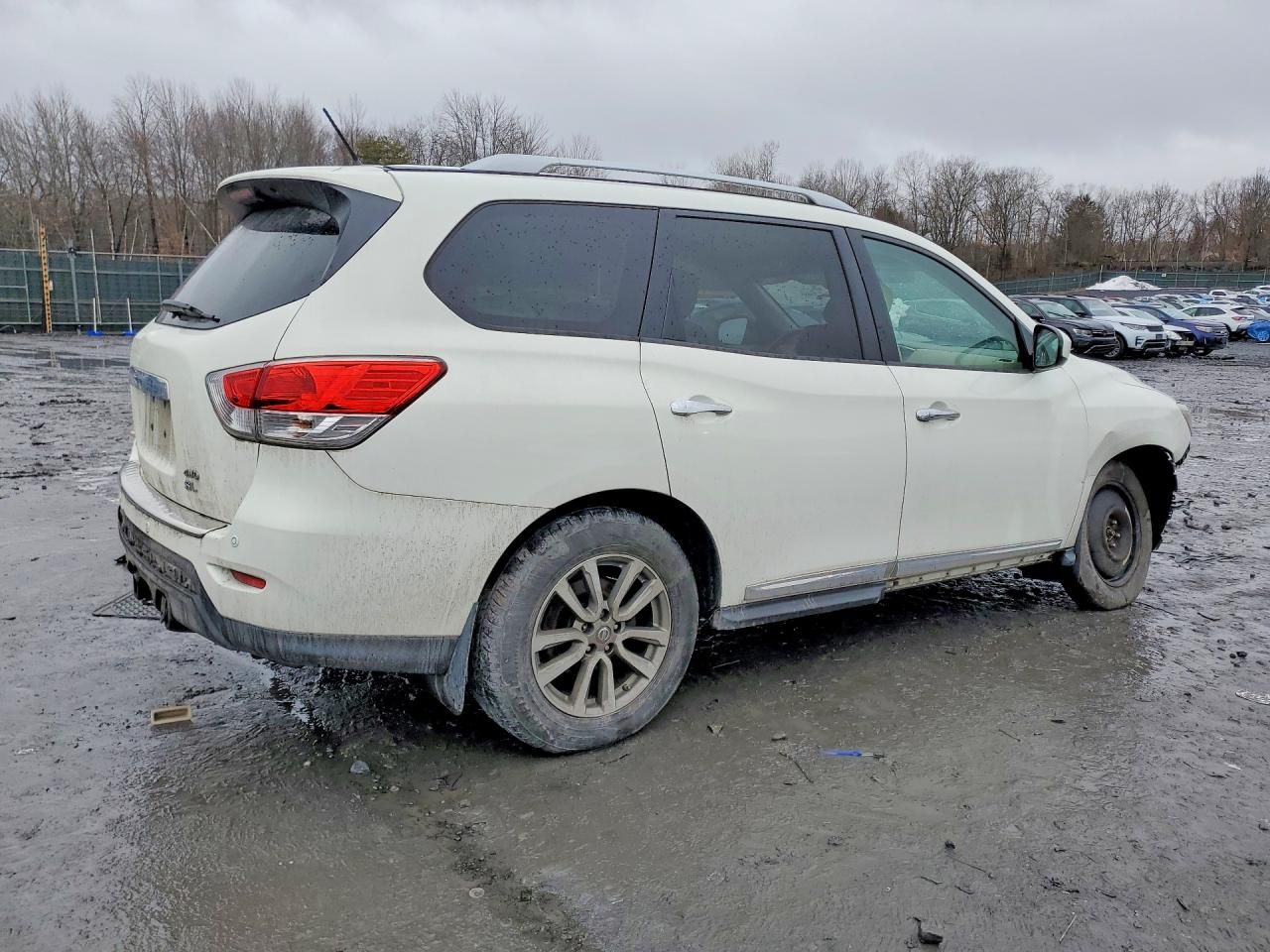 2014 Nissan Pathfinder s