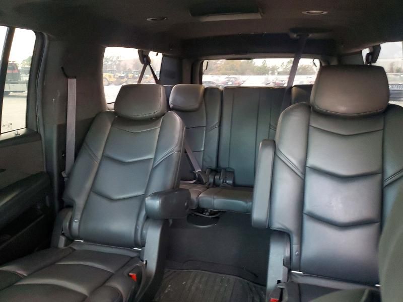 2016 Cadillac Escalade esv Platinum