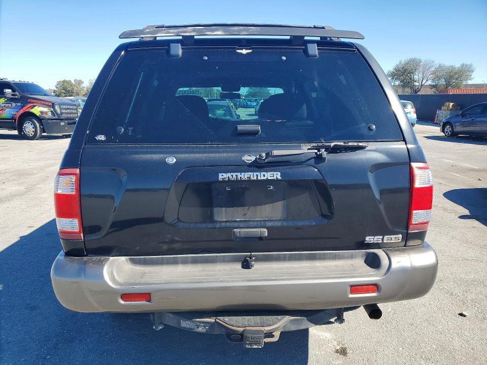 2001 Nissan Pathfinder le