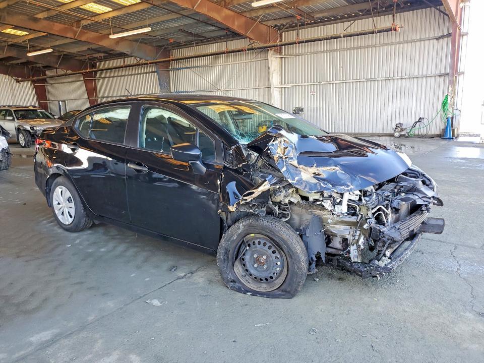 2021 Nissan Versa s