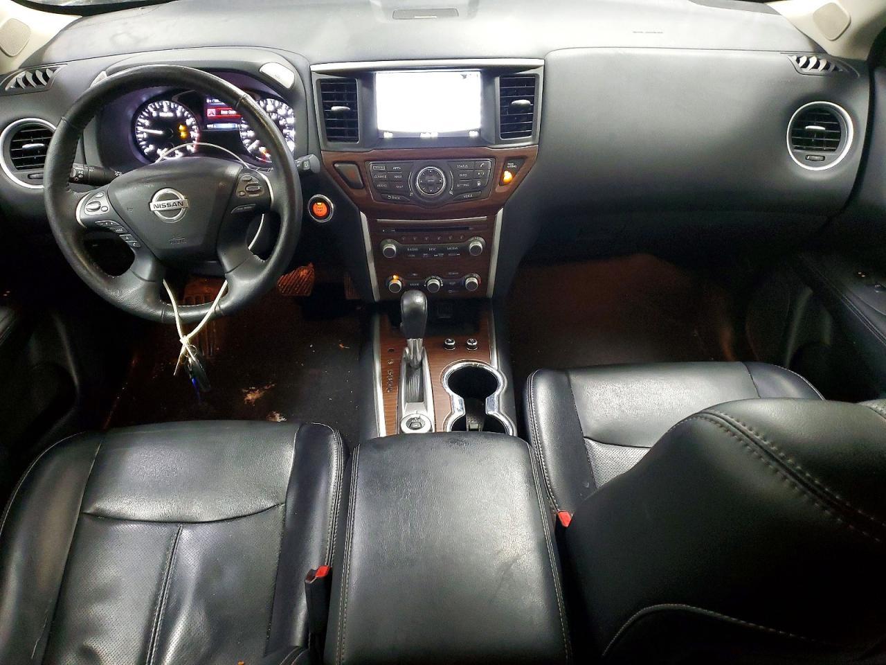 2020 Nissan Pathfinder Platinum