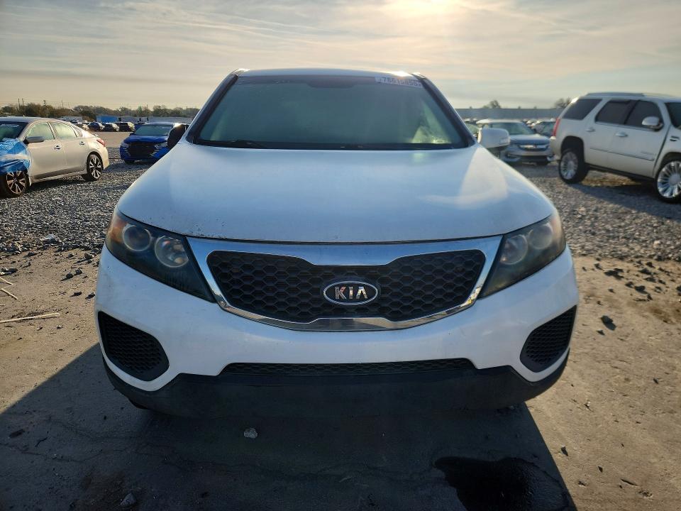2013 KIA Sorento lx