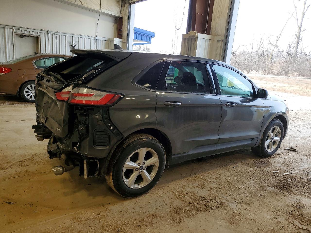 2019 Ford Edge se
